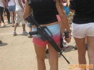  ���������ں�ͼƬ�� 