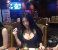 Ů����ı���������� 