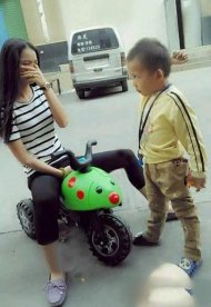 ��ЦͼƬ��������̯�� 