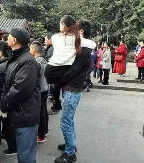 ��ЦͼƬ����ֽ������ 