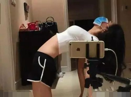 ��ЦͼƬ�����ڵ����� 