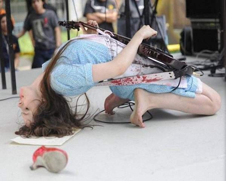 搞笑图片集:只看妹子